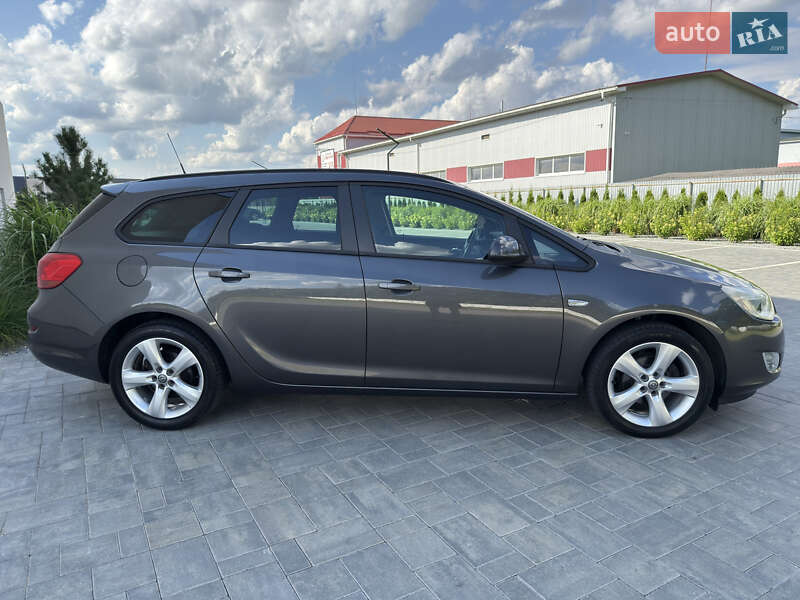 Універсал Opel Astra 2011 в Луцьку фото 6 Універсал Opel Astra 2011 в Луцьку