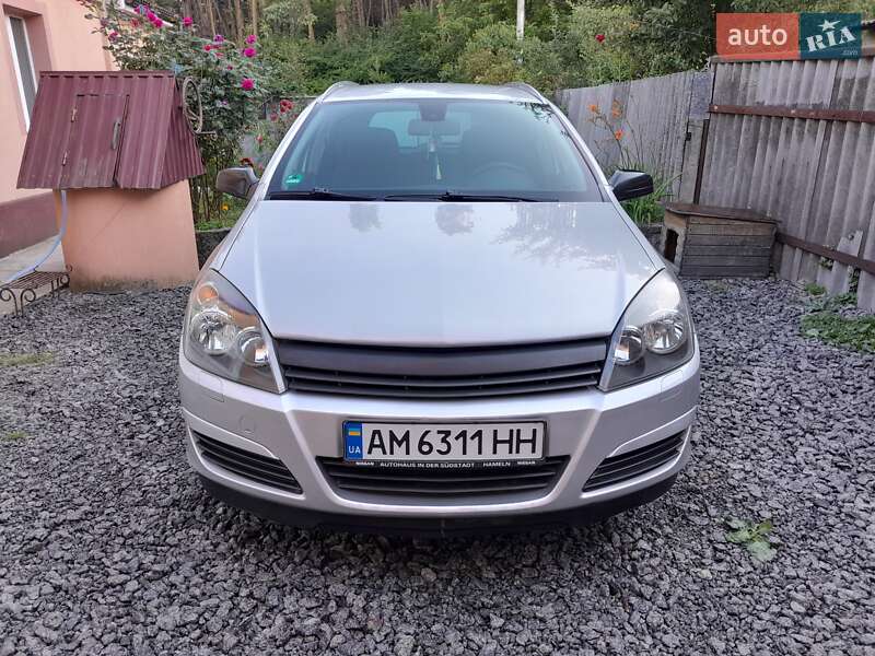 Opel Astra 2004