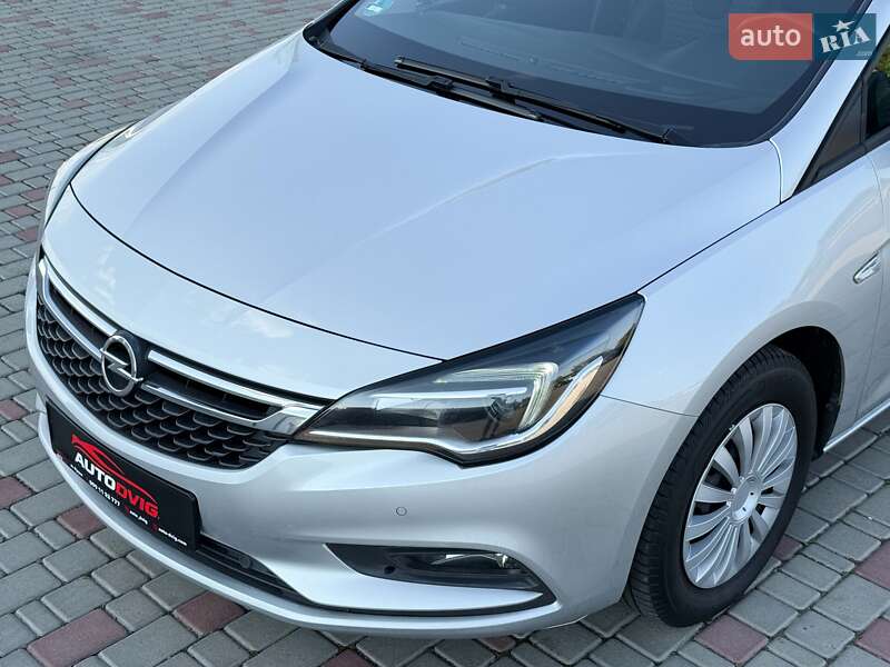 Универсал Opel Astra 2016 в Луцке