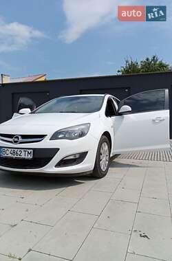 Универсал Opel Astra 2015 в 