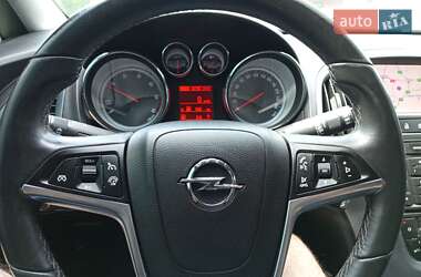 Универсал Opel Astra 2015 в 
