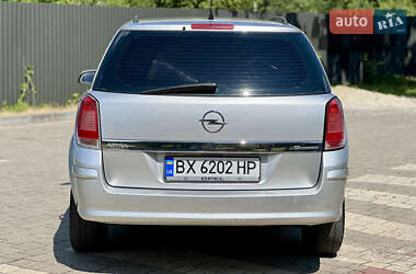 Универсал Opel Astra 2005 в 