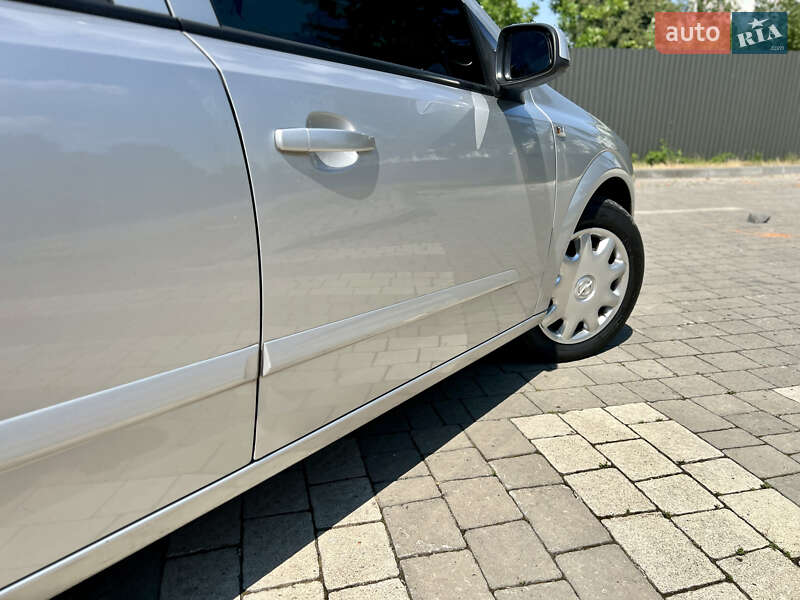 Універсал Opel Astra 2005 в Івано-Франківську