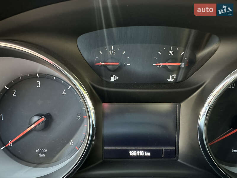 Універсал Opel Astra 2016 в Чернівцях фото 21 Універсал Opel Astra 2016 в Чернівцях