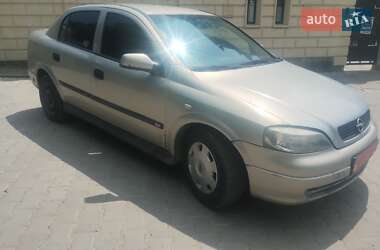 Седан Opel Astra 2007 в Тернополі