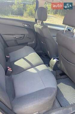Універсал Opel Astra 2006 в 