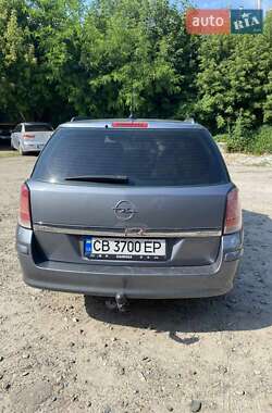 Універсал Opel Astra 2006 в 