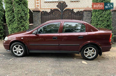Седан Opel Astra 2008 в Тульчині