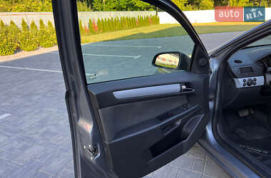 Універсал Opel Astra 2008 в 
