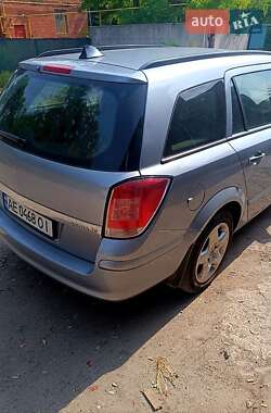 Универсал Opel Astra 2008 в Днепре