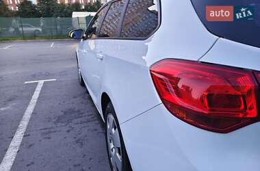 Универсал Opel Astra 2012 в 