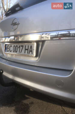 Универсал Opel Astra 2007 в Львове