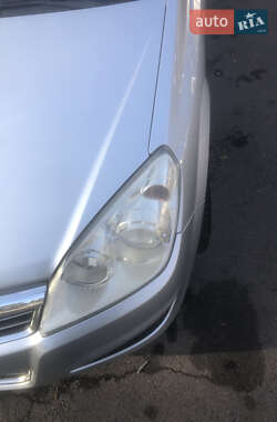 Универсал Opel Astra 2007 в 