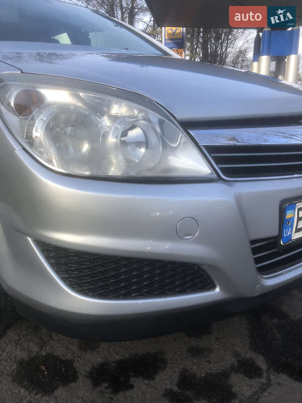 Универсал Opel Astra 2007 в Львове