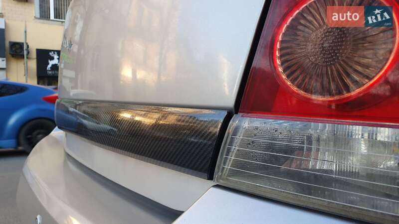 Седан Opel Astra 2011 в Харькове