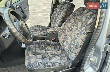 Седан Opel Astra 2004 в 