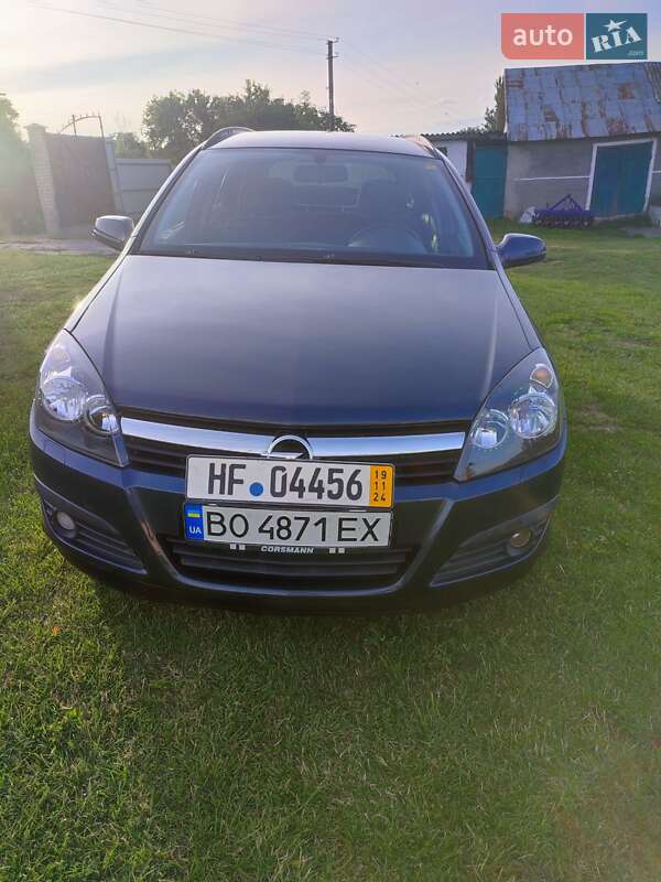Универсал Opel Astra 2006 в 