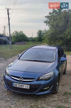 Универсал Opel Astra 2012 в Виннице