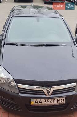 Хэтчбек Opel Astra 2005 в Киеве