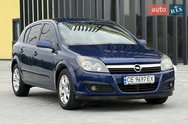Хэтчбек Opel Astra 2006 в 