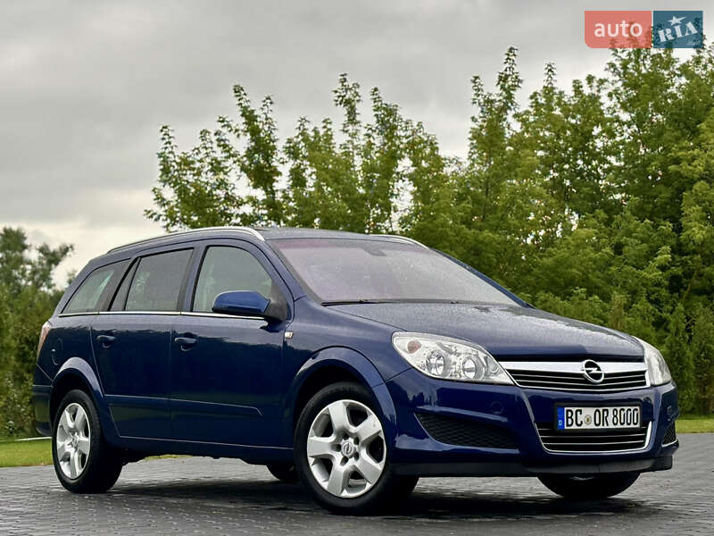 Универсал Opel Astra 2008 в Тернополе