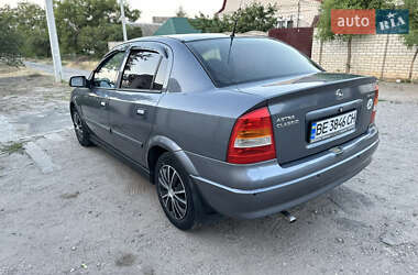 Седан Opel Astra 2007 в 