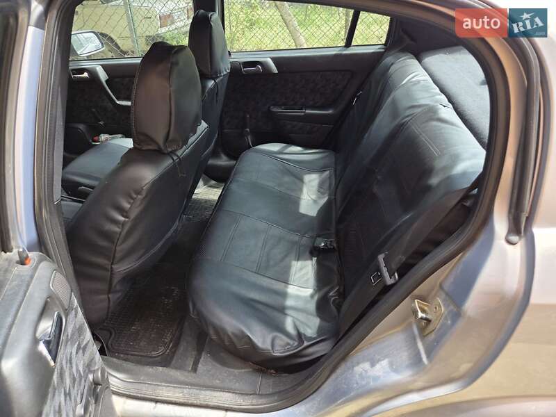 Седан Opel Astra 2000 в Львові