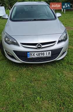 Універсал Opel Astra 2013 в Ярмолинцях
