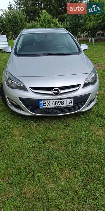 Opel Astra 2013