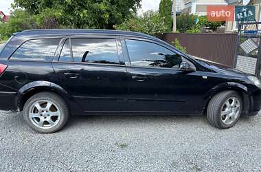 Универсал Opel Astra 2006 в 