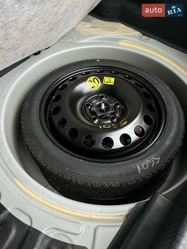 Хэтчбек Opel Astra 2005 в Броварах