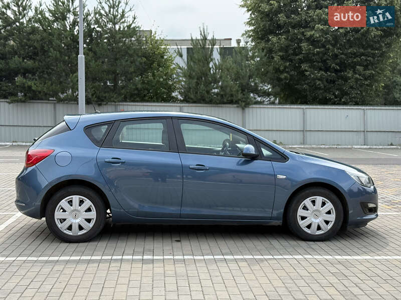 Хетчбек Opel Astra 2013 в Луцьку