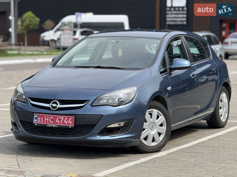 Хетчбек Opel Astra 2013 в Луцьку