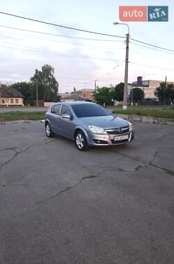 Хэтчбек Opel Astra 2007 в Харькове