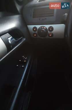 Хэтчбек Opel Astra 2007 в 