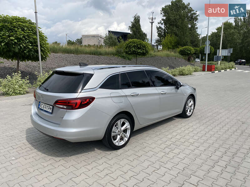 Универсал Opel Astra 2016 в Хмельницком