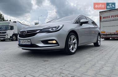 Универсал Opel Astra 2016 в 