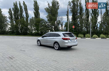 Универсал Opel Astra 2016 в 
