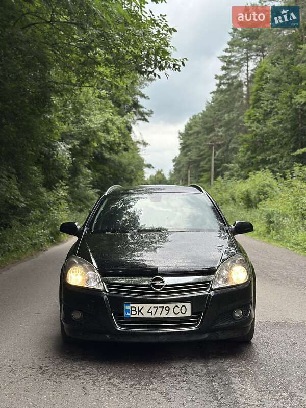 Opel Astra 2008