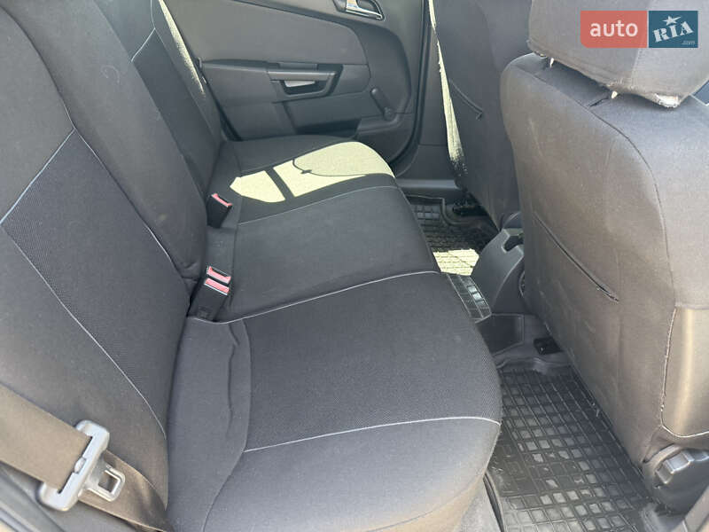 Универсал Opel Astra 2007 в Ивано-Франковске