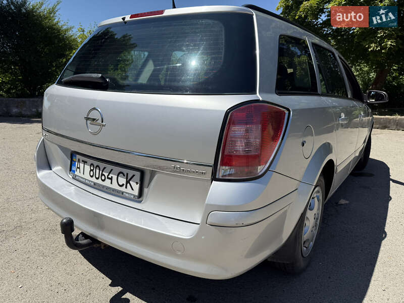 Универсал Opel Astra 2007 в Ивано-Франковске