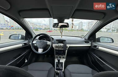 Универсал Opel Astra 2008 в 