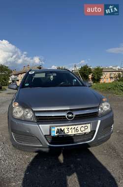 Універсал Opel Astra 2006 в Любарі