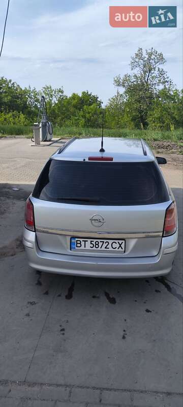 Универсал Opel Astra 2007 в Житомире
