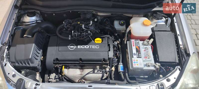 Универсал Opel Astra 2007 в Житомире