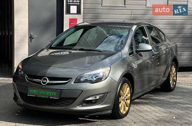 Седан Opel Astra 2020 в Одесі