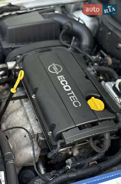 Универсал Opel Astra 2008 в 