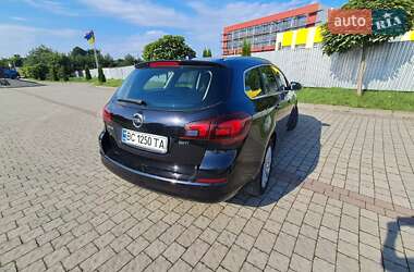 Универсал Opel Astra 2011 в 