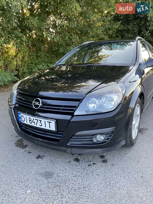 Универсал Opel Astra 2004 в Луцке