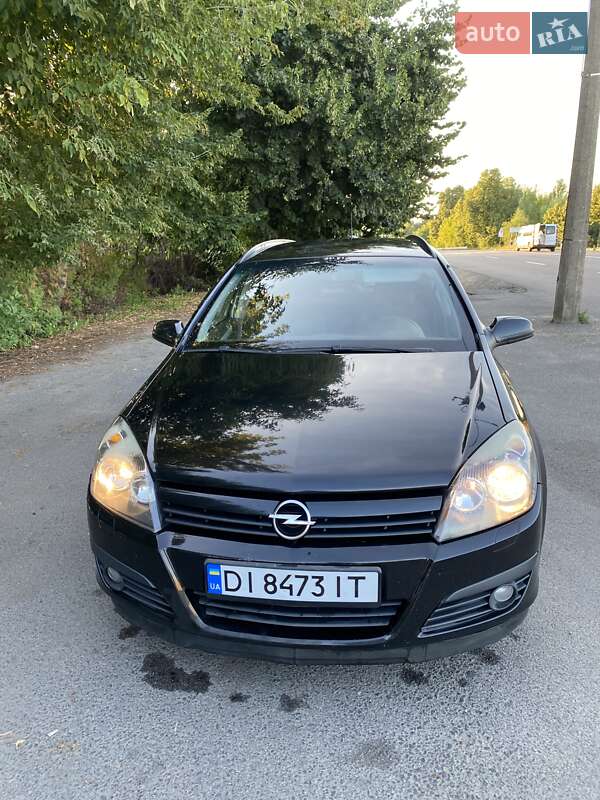 Универсал Opel Astra 2004 в Луцке
